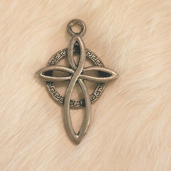 VIntage R I Bead and Comp Pewter Celtic Cross Pendant Charm Religious 6405 - Picture 1 of 7
